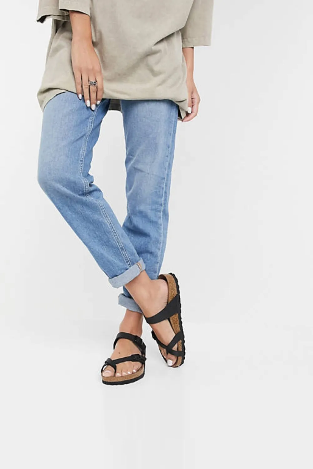 BLACK SOFT FOOTBED CROSS STRAP SANDALS