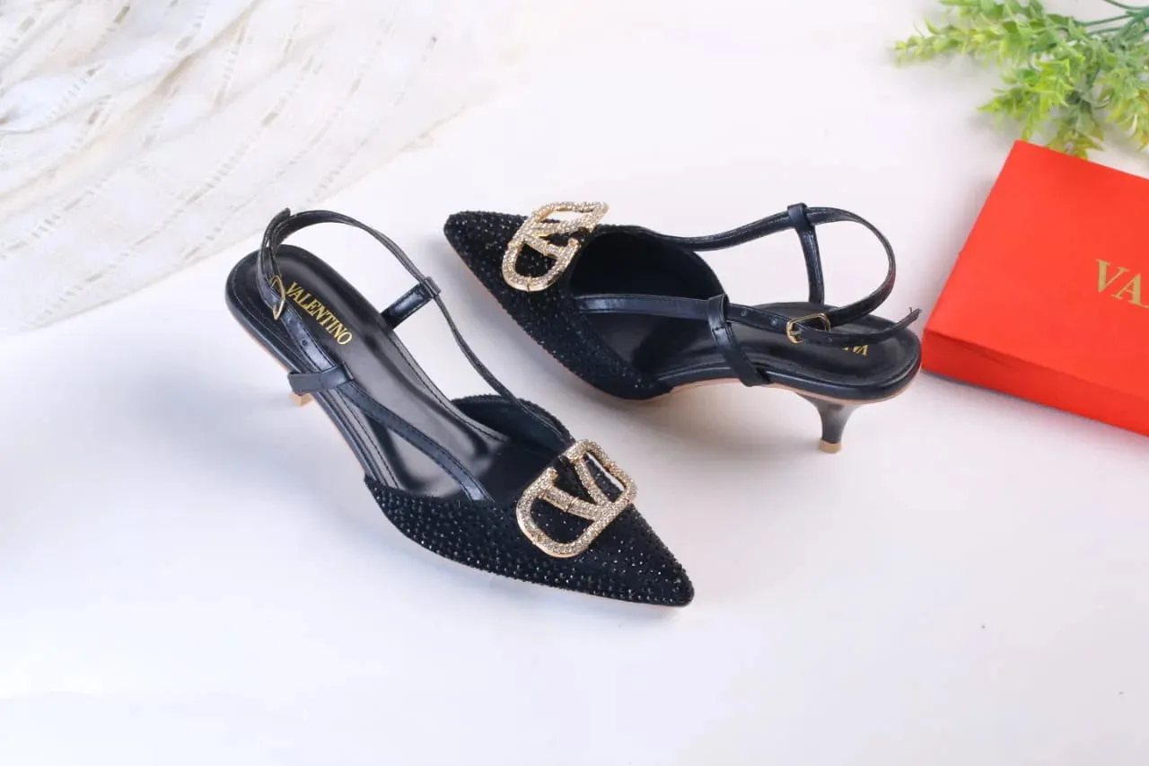 COMBO DEAL - VLOGO SIGNATURE PUMPS & CROSSBODY BAG - BLACK