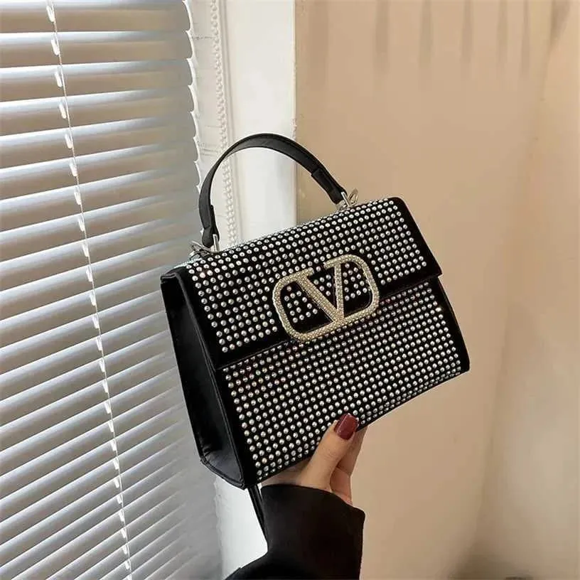 COMBO DEAL - VLOGO SIGNATURE PUMPS & CROSSBODY BAG - BLACK