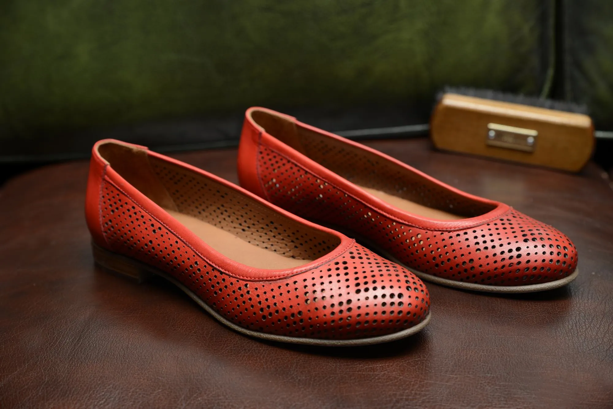 FOOT FEDERATION OPENWORK FLAT WOMEN'S SHOE RED