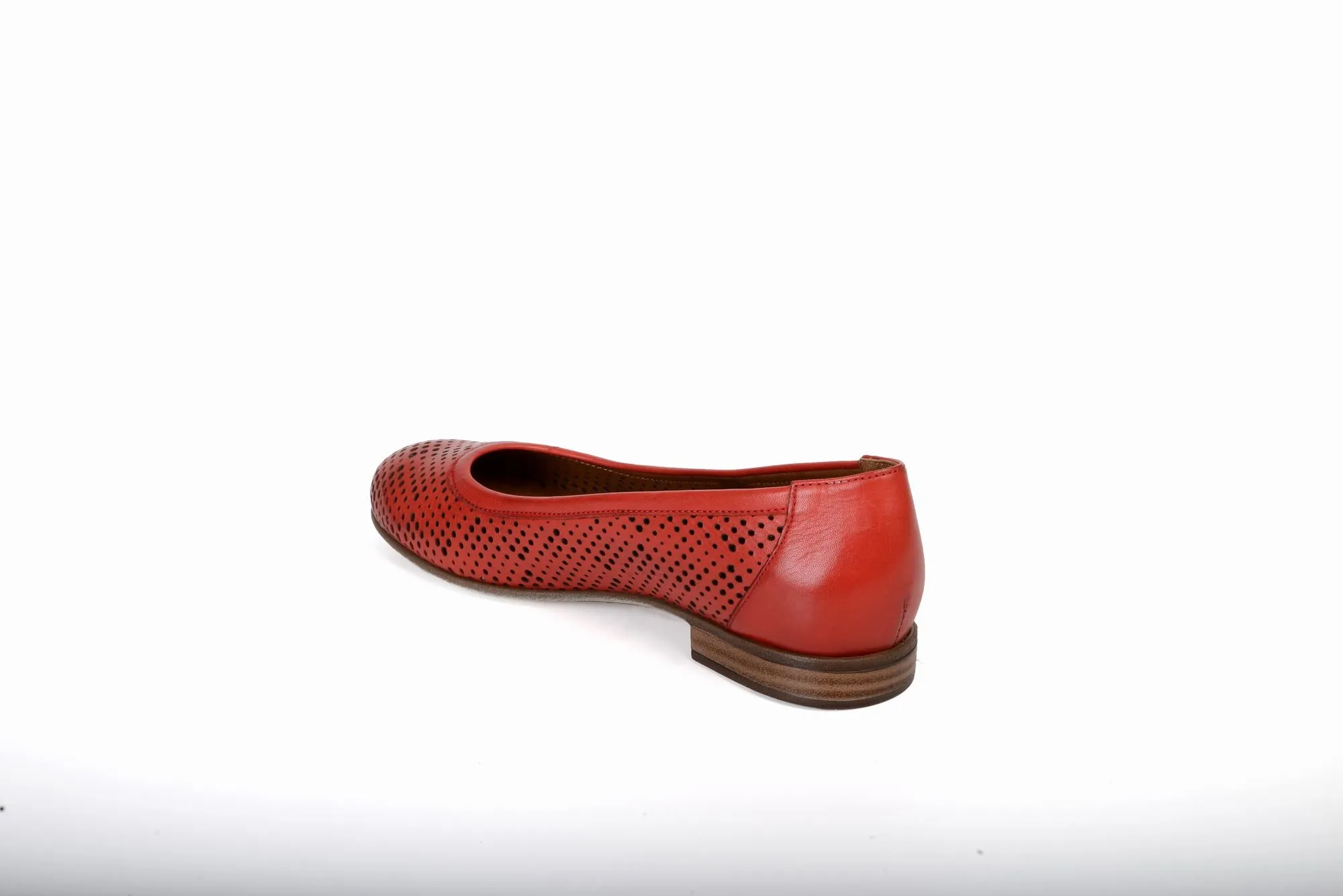 FOOT FEDERATION OPENWORK FLAT WOMEN'S SHOE RED