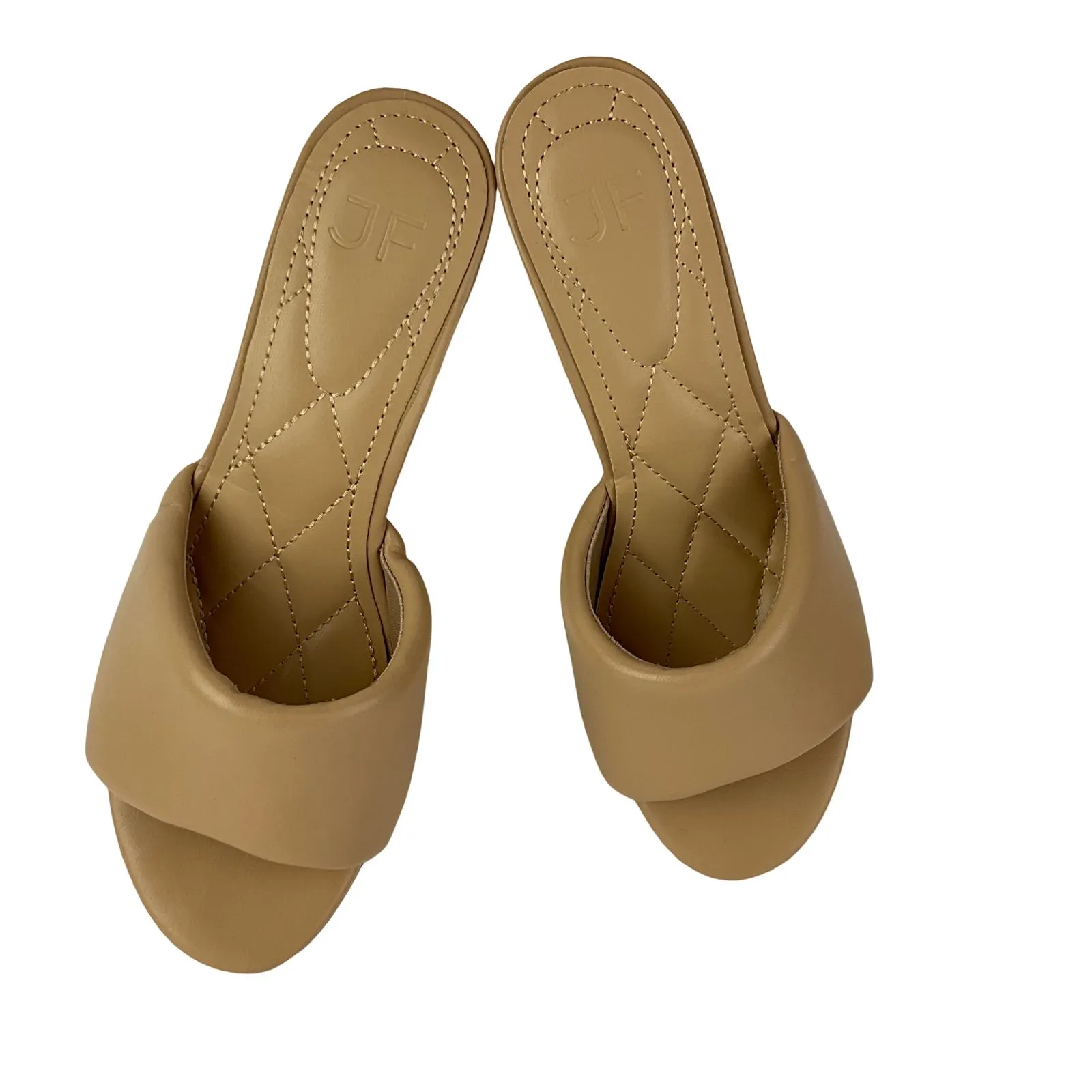 JF Women's Platform Sandals Beige Color Sz 7.5 Pre-Owned