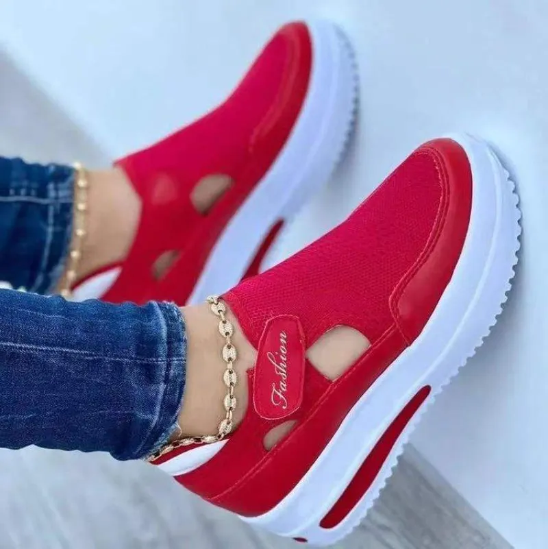 Zora Slip-On | Atmungsaktiver Damen-Trainer